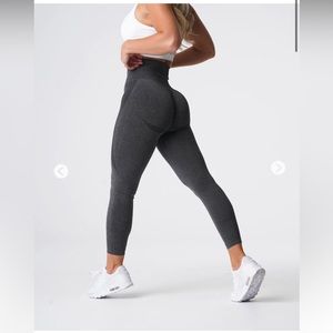 NVGTN Black Speckled Contour Seamless Leggings- L